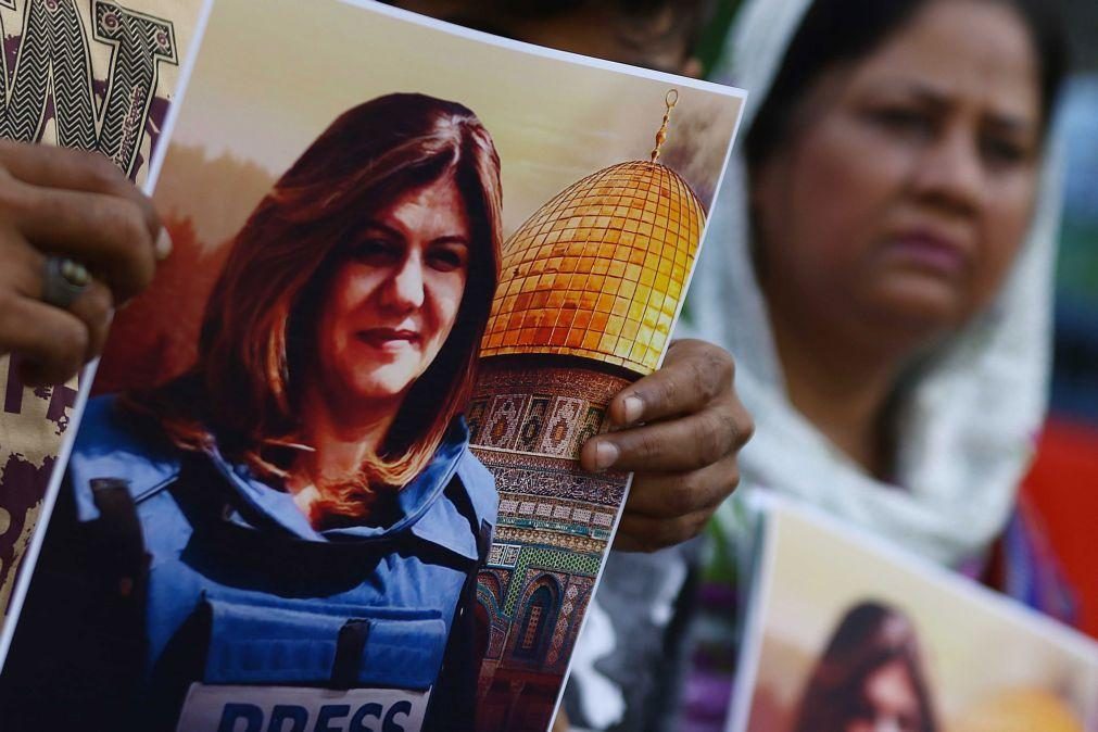 Televisão Al Jazeera leva ao TPI caso do assassínio da jornalista Shireen Akleh
