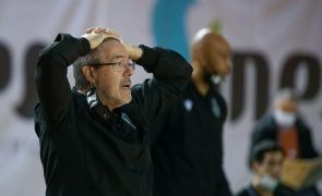Treinador Luís Magalhães abandona Sporting, basquetebol e critica federação