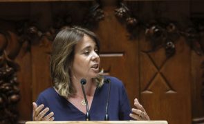 OE2022: Catarina Martins critica orçamento do 