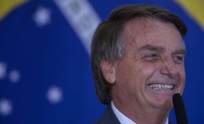 Bolsonaro apela aos 'valores cristãos' para conquistar o voto evangélico no Brasil