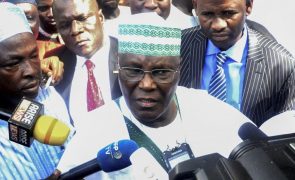 Oposição escolhe ex-vice-presidente como candidato às presidenciais na Nigéria