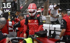 Arranque do GP do Mónaco de Fórmula 1 adiado devido à chuva