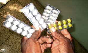 Senegal apreende medicamentos contrafeitos no valor de 1,7 milhões de euros