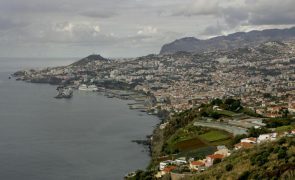 Capitania do Funchal prolonga avisos de agitação marítima e vento forte até quarta-feira