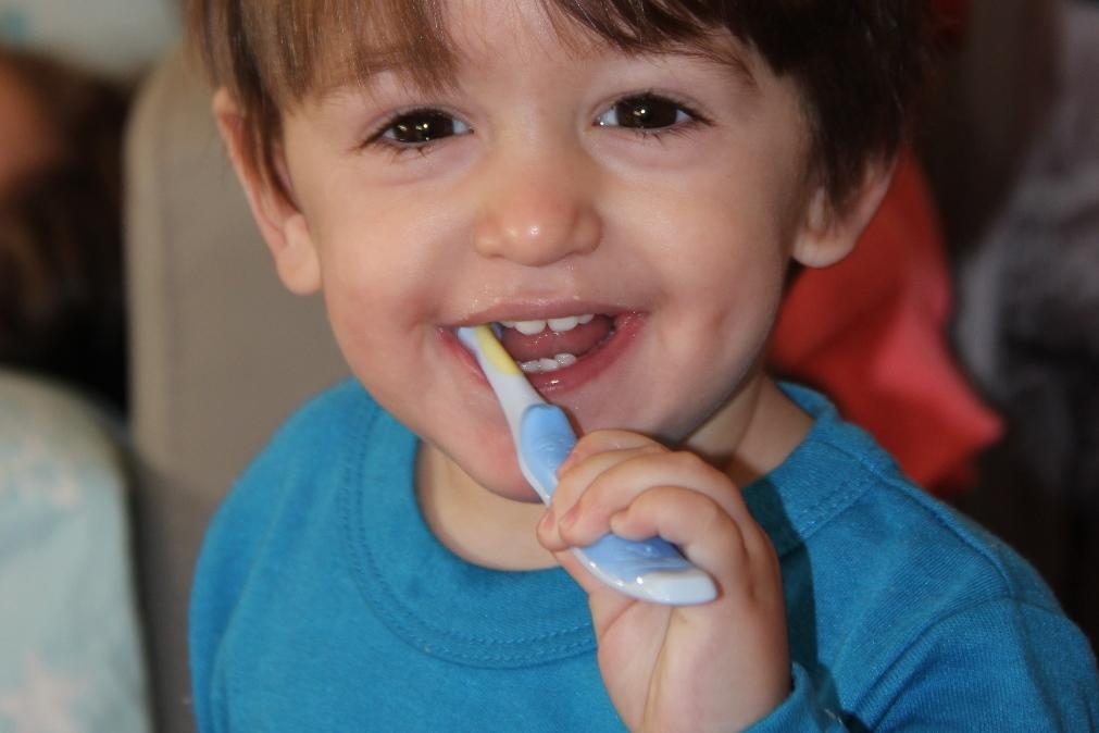 Dia da Criança: 5 dicas divertidas para promover a higiene oral aos mais novos