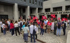 Trabalhadores do Hospital de Vila Franca de Xira em greve exigem adesão à contratação coletiva