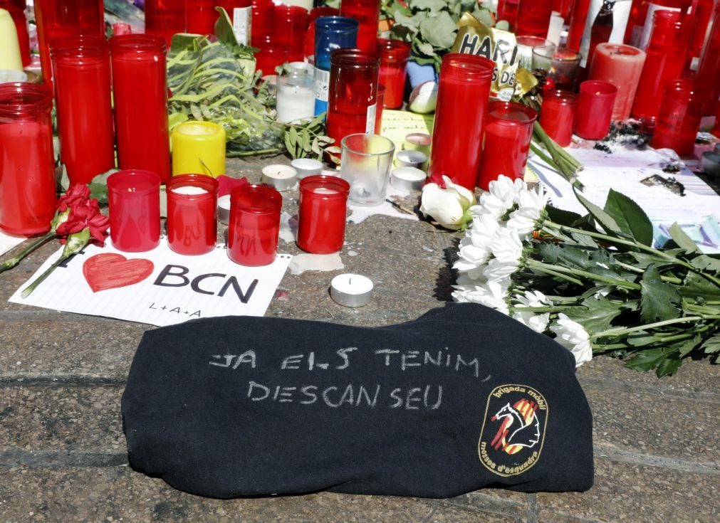 Continuam hospitalizados 27 feridos dos atentados de Barcelona