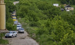 Combates em Severodonetsk interrompem retirada da população da cidade