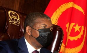 Presidente angolano propõe eleições gerais para 24 de agosto de 2022