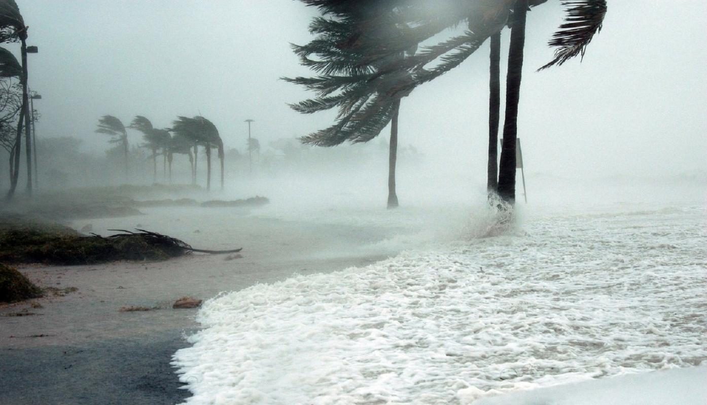 Harvey: furacão mais destruidor da última década chega ao Texas. Acompanhe em direto!