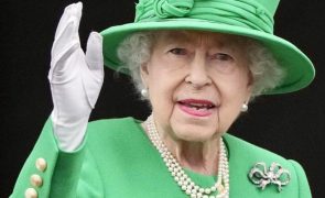 Estado de saúde debilitado da rainha Isabel II faz soar alarmes