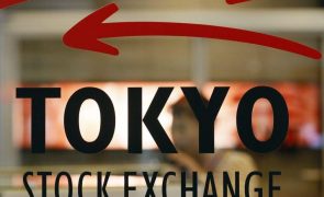 Bolsa de Tóquio abre a ganhar 0,22%