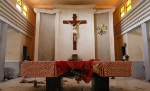 Governo polaco quer punir com prisão piadas sobre Igreja Católica