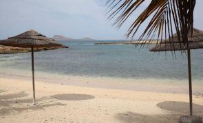 Ilha cabo-verdiana do Maio passa a ter Zona Económica Especial para o turismo