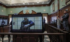 Justiça russa rejeita recurso de líder da oposição Navalny a classificação de terrorista