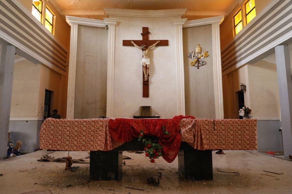 Número de mortos em ataque a igreja na Nigéria corrigido para 40