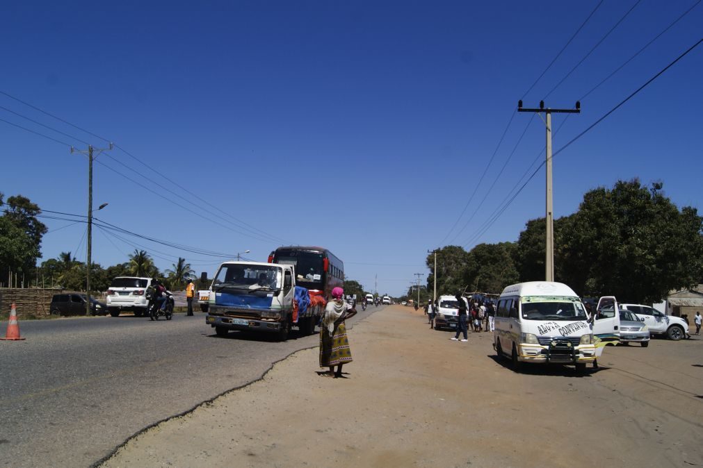 Residentes em fuga relatam mais duas mortes no norte de Moçambique