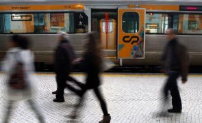 Greve na CP suprime 277 comboios até às 18:00 de hoje, diz fonte da empresa
