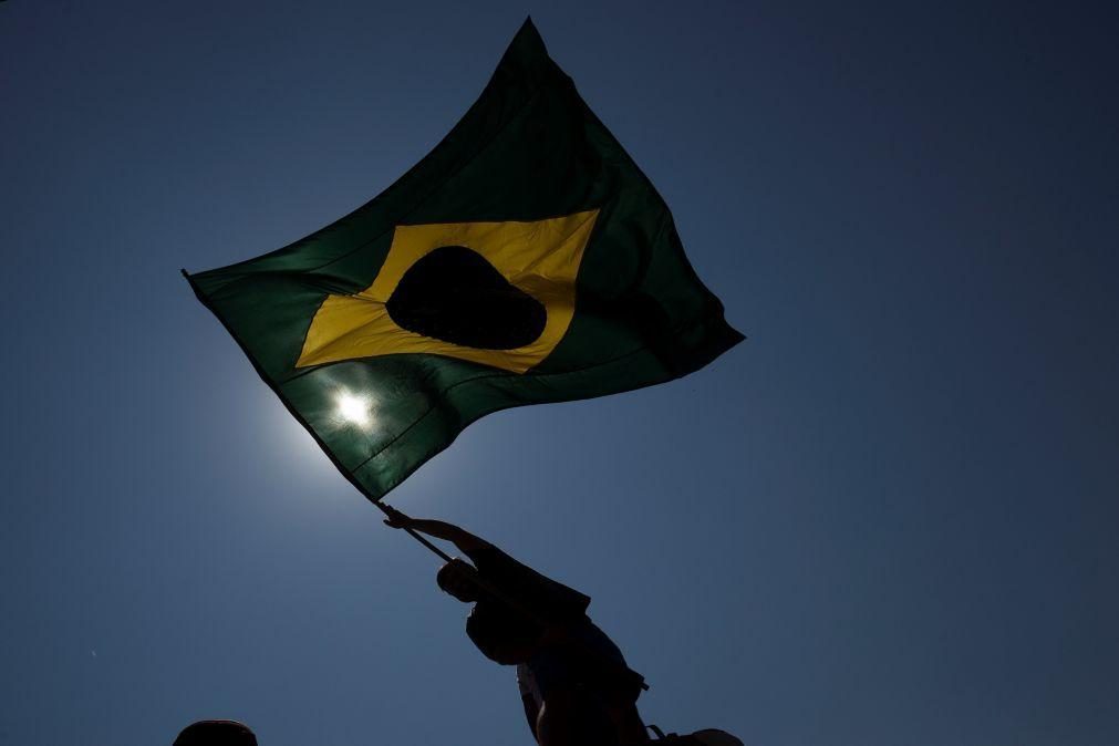 Brasil celebra 200 anos de independência com Website, autocarro, livros e exposições
