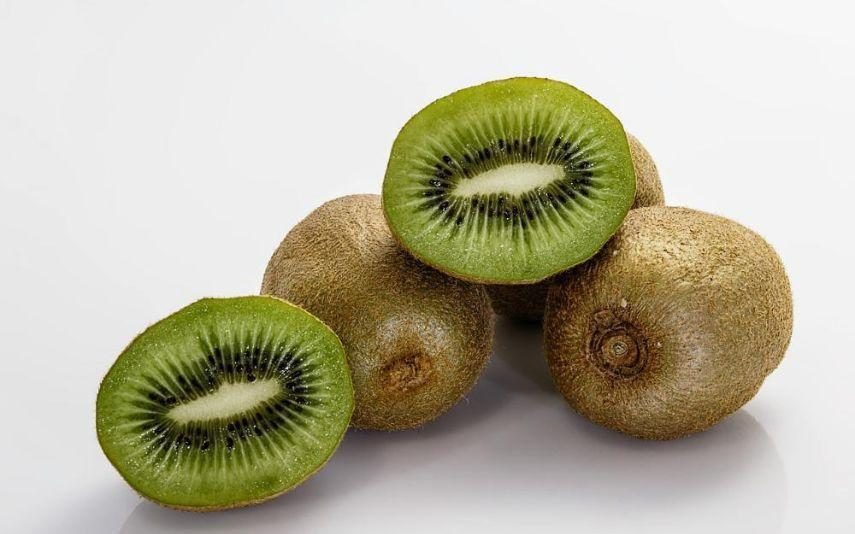 Três bons motivos para acrescentar kiwi à sua dieta