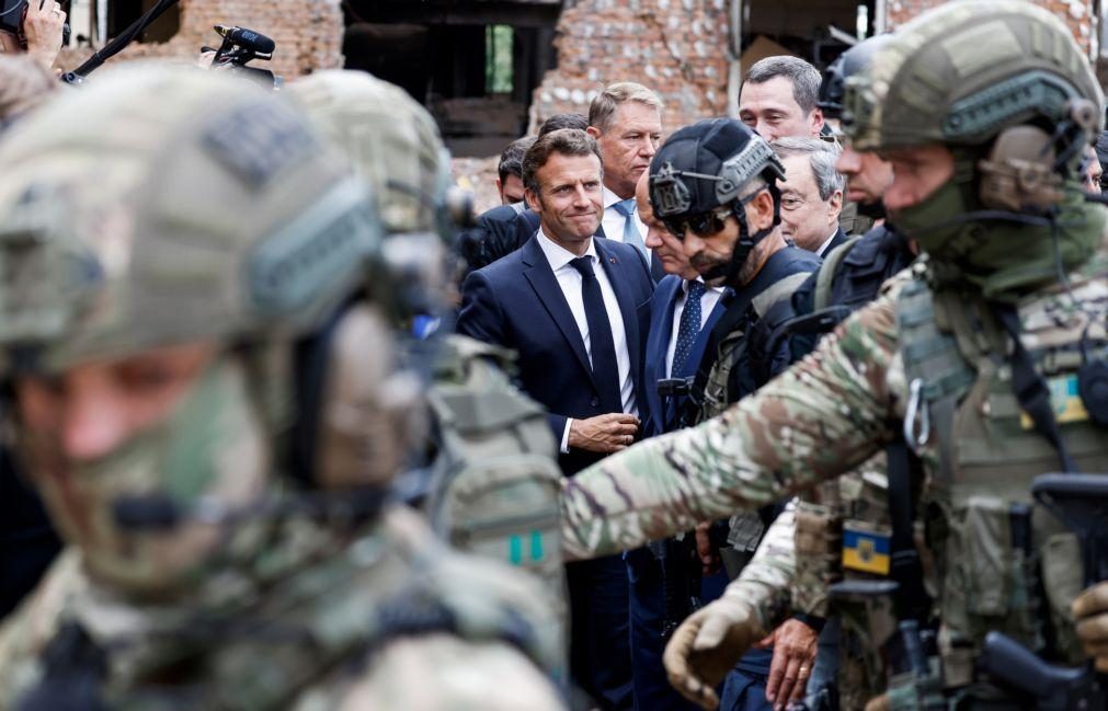 Macron garante que França está ao lado dos ucranianos