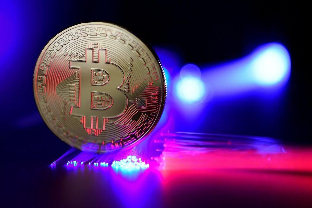 Bitcoin abaixo dos 19 mil euros pela primeira vez desde 2020