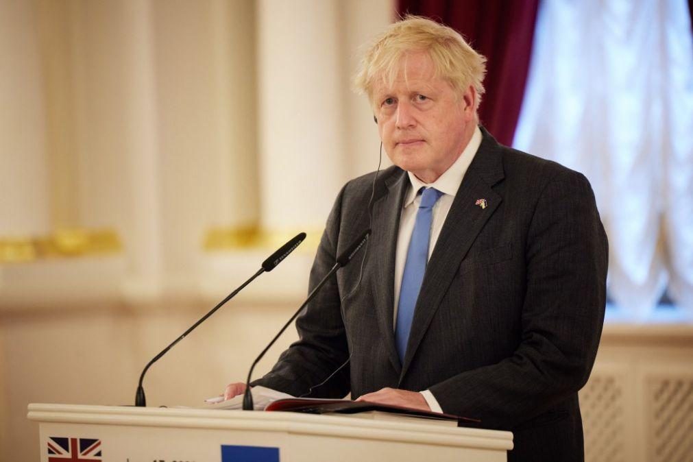 Primeiro-ministro britânico alerta que Kiev continuará a precisar de apoio durante anos