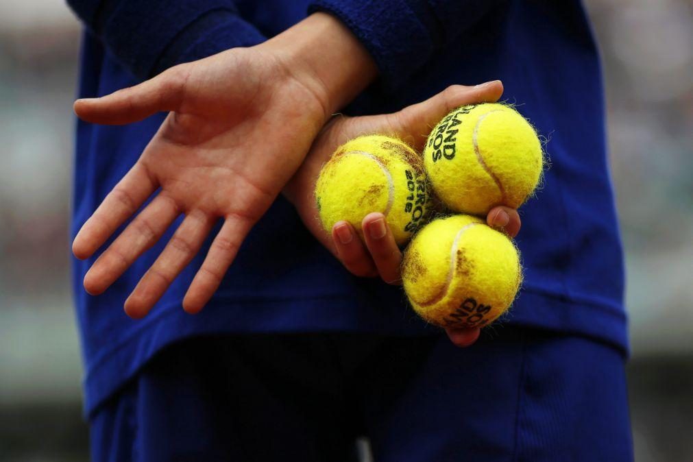 Organização de Wimbledon autoriza treinos nos dois 'courts' principais