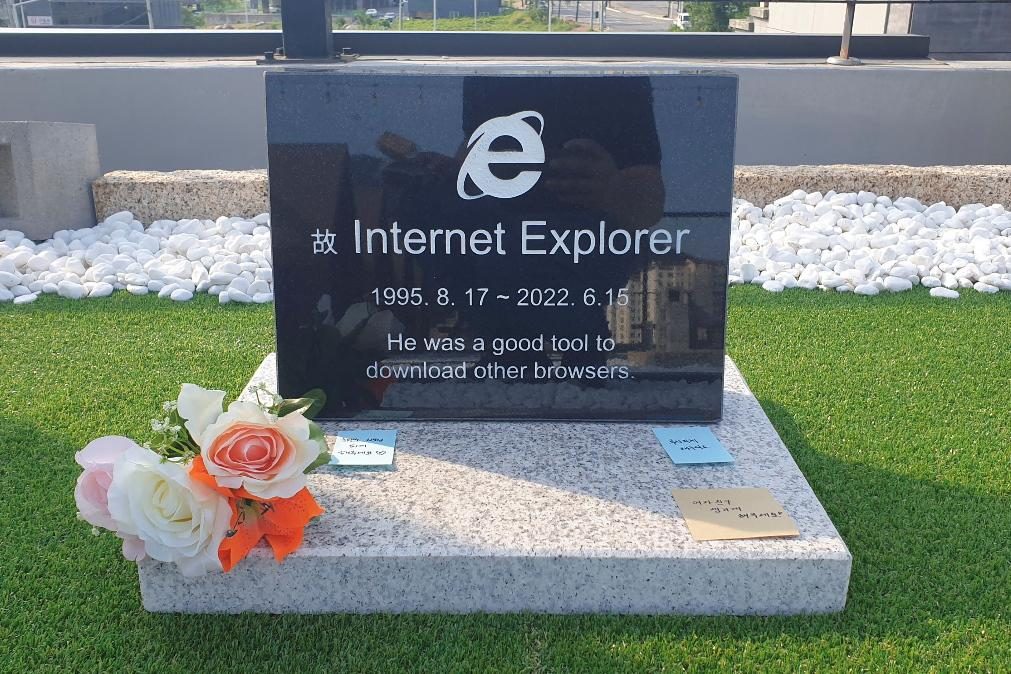 Nem após a morte Internet Explorer tem descanso
