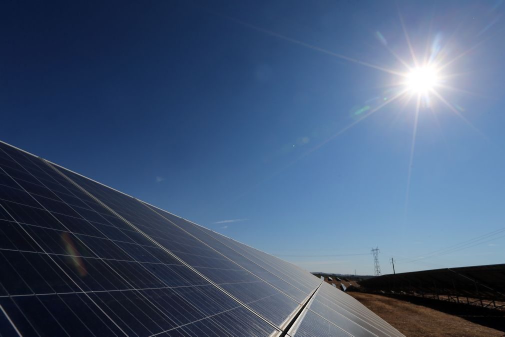 Estudos vão avaliar viabilidade de centrais solares em Moçambique