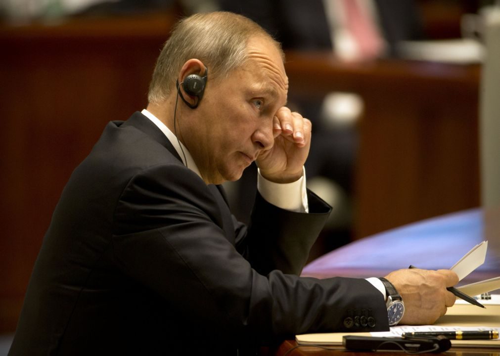 Rússia ameaça reduzir número de funcionários diplomáticos americanos no país