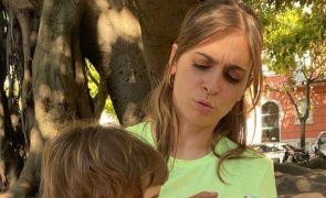 Benedita Pereira isolada com o filho, revela foto rara do rosto de Álvaro