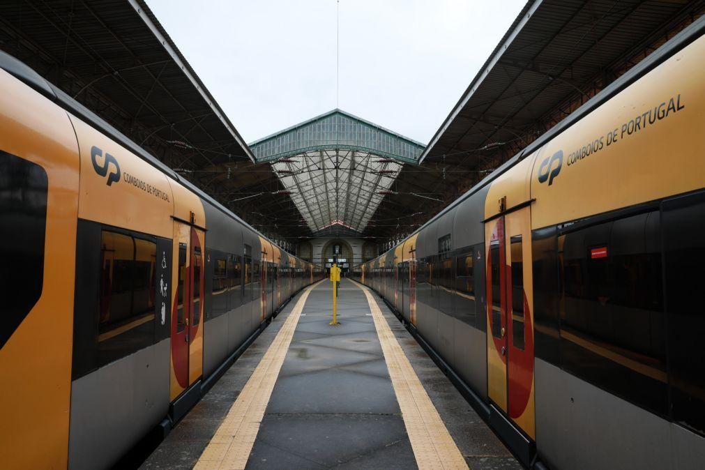 CP realizou 53% dos comboios urbanos do Porto até às 14h00