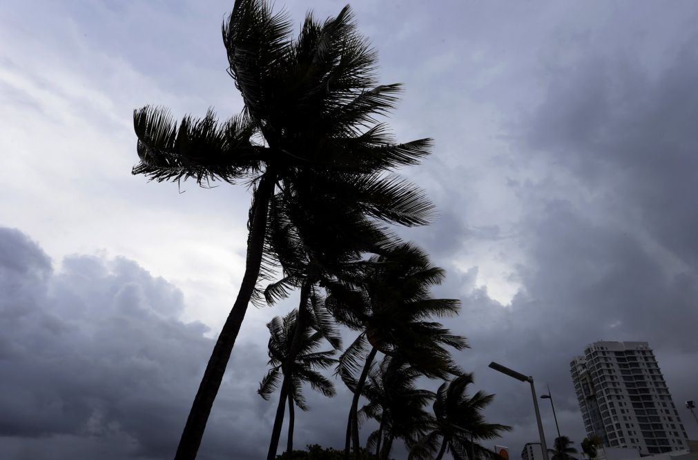 ALERTA: Risco de tornados e alerta amarelo para vários distritos esta quinta-feira