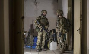 Exército ucraniano acusa Bielorrússia de bombardear a região fronteiriça de Chernigiv