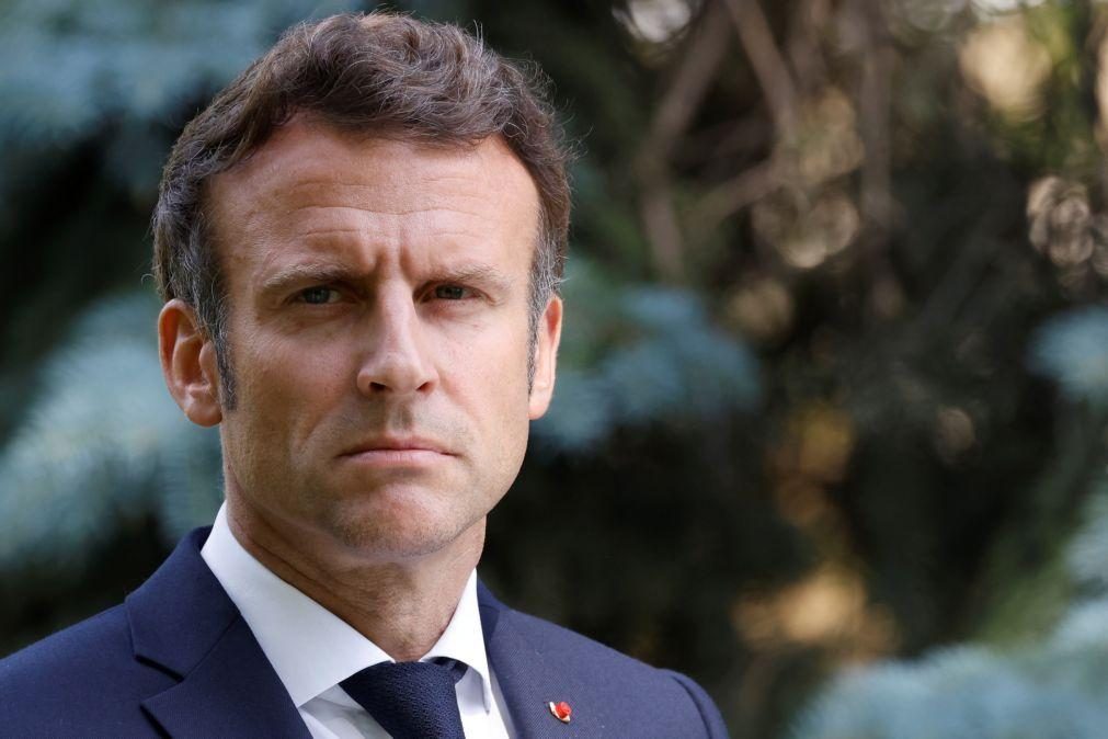Partido de Emmanuel Macron quer inscrever direito ao aborto na Constituição
