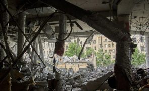 Explosões atingem a capital da Ucrânia de madrugada