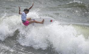 Teresa Bonvalot sagra-se campeã nacional de surf