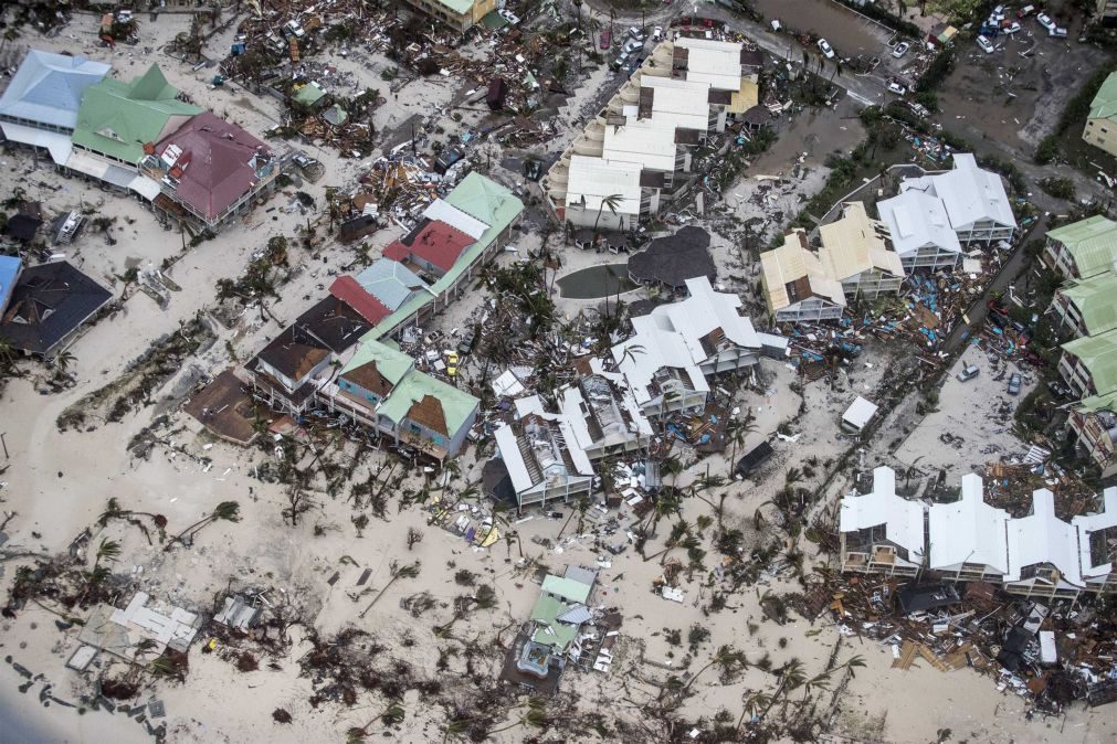Balanço de mortos do furacão Irma nas Caraíbas sobe para 10